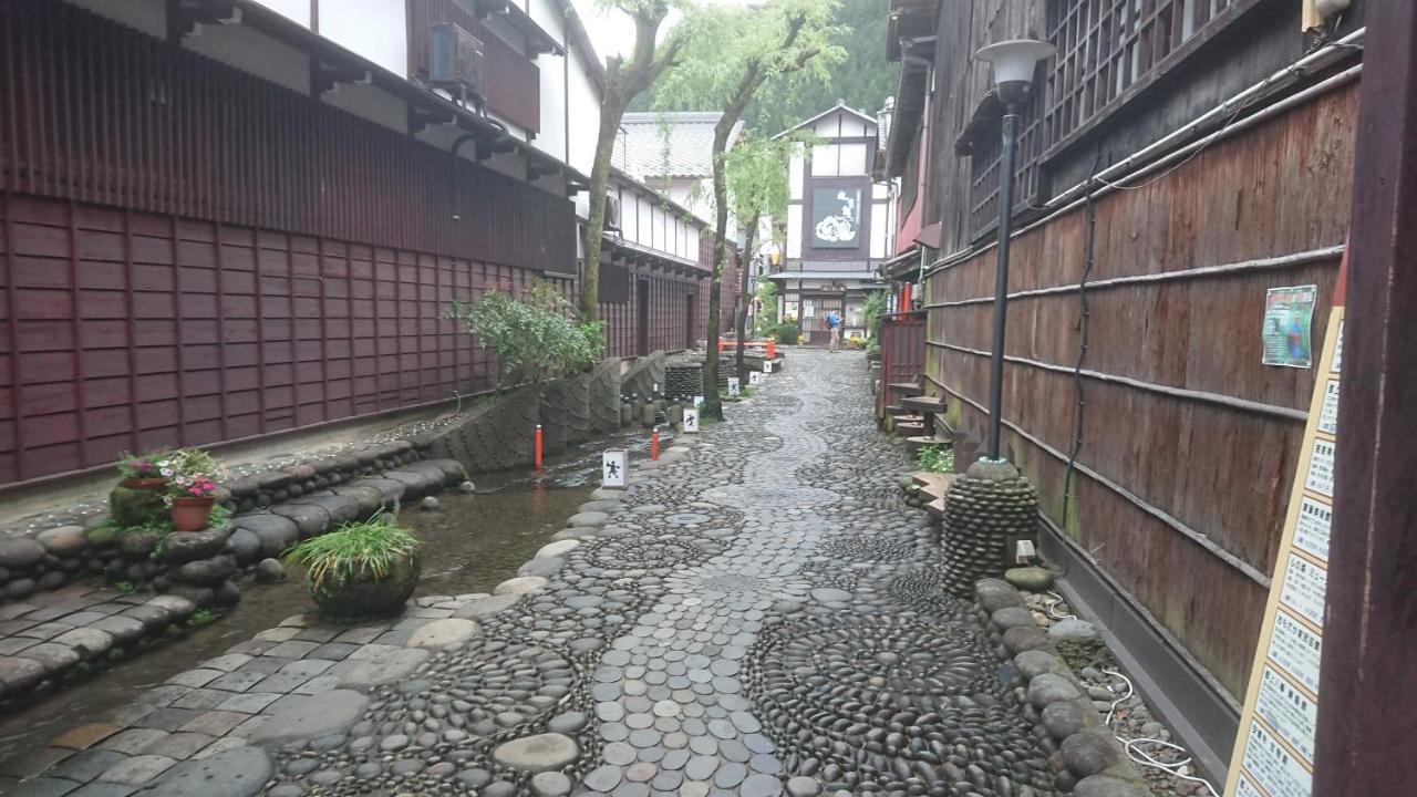 Yanaka No Taisuke Hotel Gujo Exterior foto